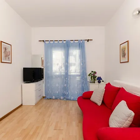 Jadro ماكارسكا